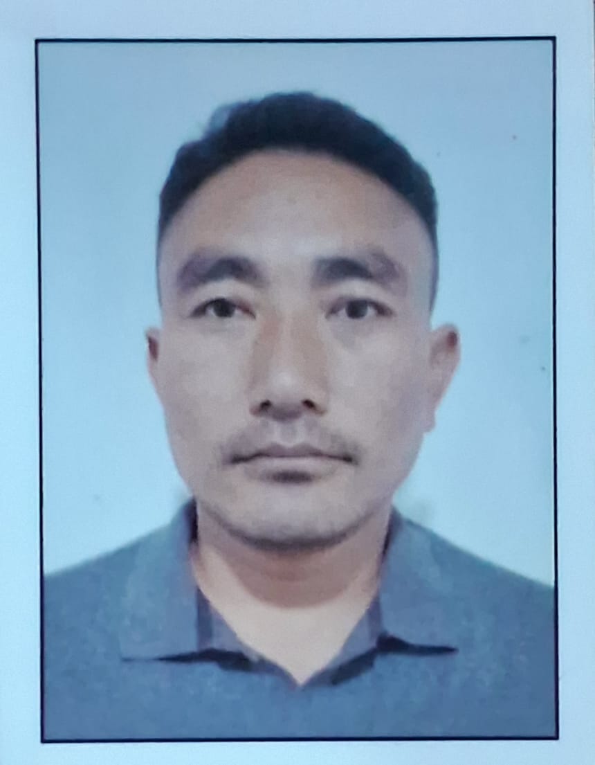 R. Dikhampibou, Pastor